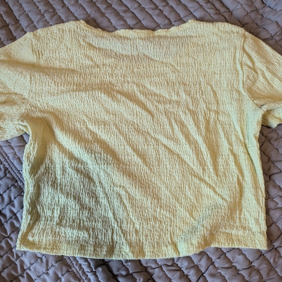 Neon yellow crop top - Picture 2 of 2